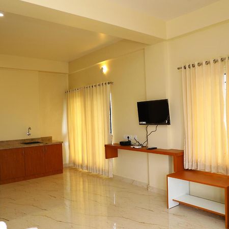 Lali Petals Apartment Madikeri Ngoại thất bức ảnh