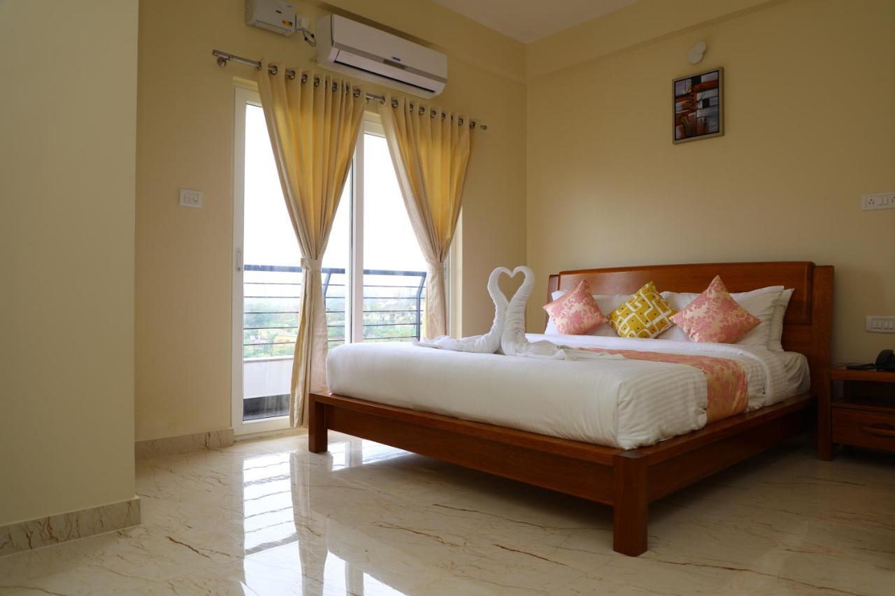 Lali Petals Apartment Madikeri Ngoại thất bức ảnh