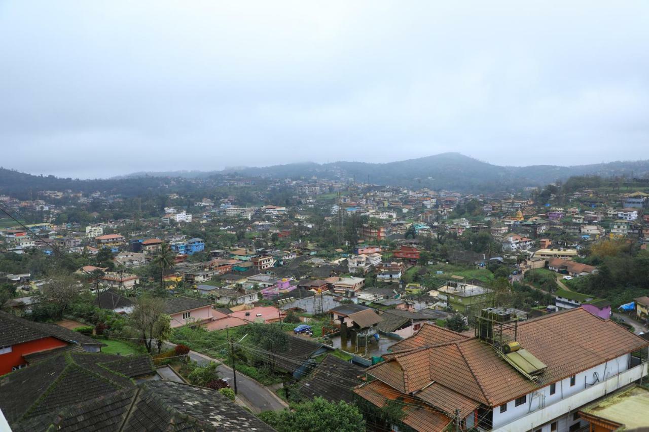 Lali Petals Apartment Madikeri Ngoại thất bức ảnh